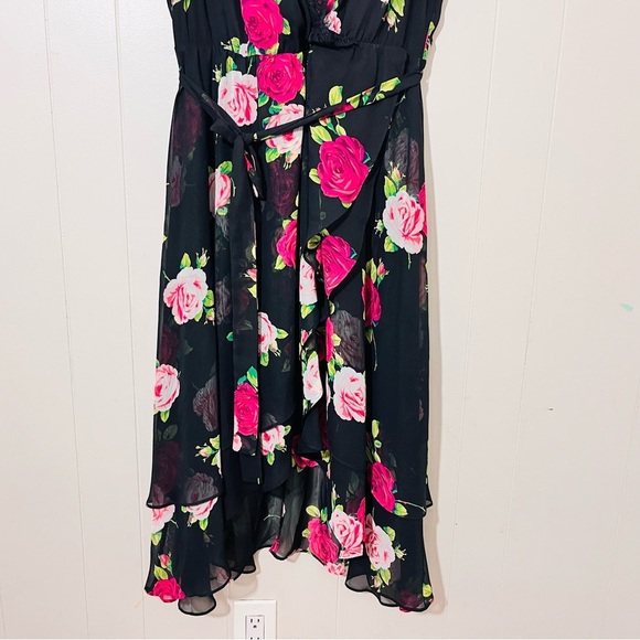 Betsey Johnson Floating Roses Faux Wrap Dress Plus Size 18W - Picture 4 of 13